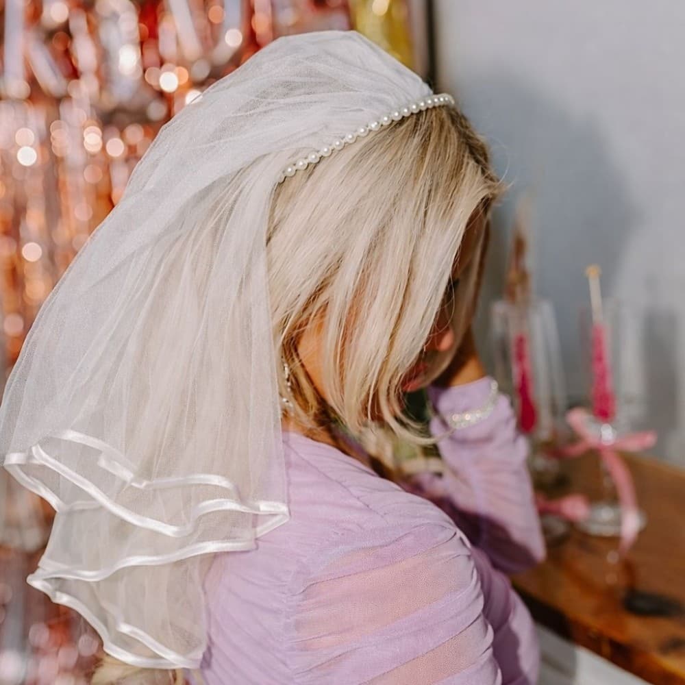 Bride-to-be Headband Veil